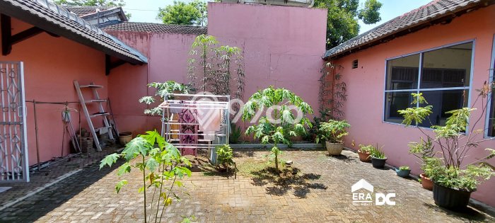 Best Deal Hunian Mewah Ideal dan Luas di Banyumanik, Semarang Best Deal Hunian Mewah Ideal dan Luas di Banyumanik, Semarang