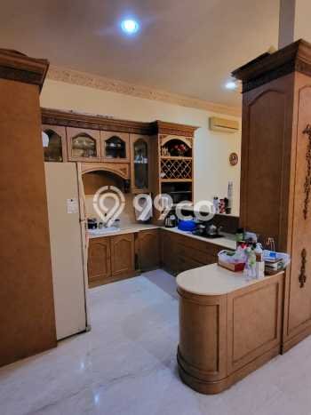 Ready to Use! Premium House LT 180m2 Desain Modern di Pantai Indah Kapuk Ready to Use! Premium House LT 180m2 Desain Modern di Pantai Indah Kapuk
