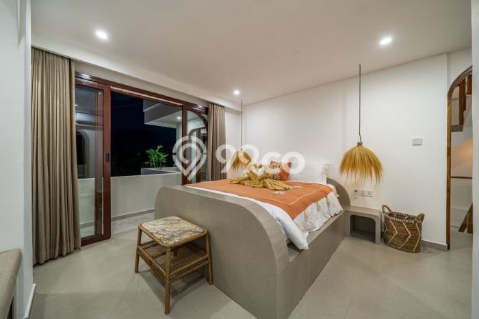 3 Bedroom Villa Prime LocationNear Batu Bolong Beach Canggu 3 Bedroom Villa Prime LocationNear Batu Bolong Beach Canggu