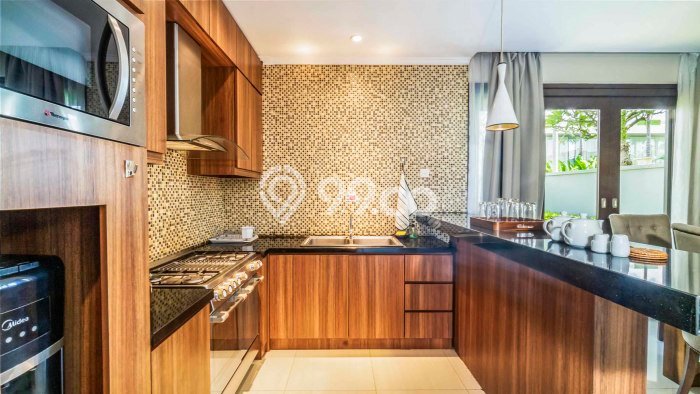 Modern 3 Bedroom Villa In Canggu 5-A Minutes To Bali Social Club Modern 3 Bedroom Villa In Canggu 5-A Minutes To Bali Social Club