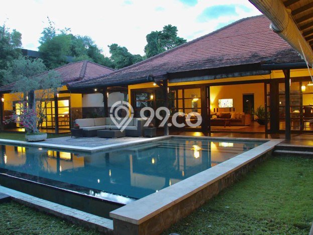 Leasehold 24 Yr-Luxury 4 Bedroom Villa In Central Seminyak Leasehold 24 Yr-Luxury 4 Bedroom Villa In Central Seminyak