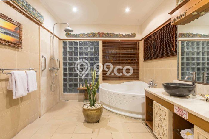 For Sale-4 Bedroom Villa In Central Seminyak For Sale-4 Bedroom Villa In Central Seminyak