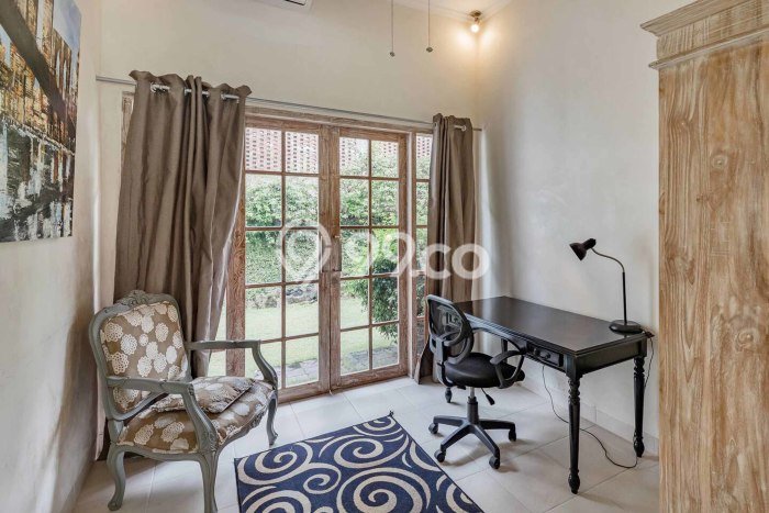 Best Price 4 Bedroom Villa With Big Garden & Large Pool Best Price 4 Bedroom Villa With Big Garden & Large Pool