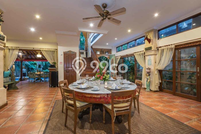 For Sale-4 Bedroom Villa In Central Seminyak For Sale-4 Bedroom Villa In Central Seminyak