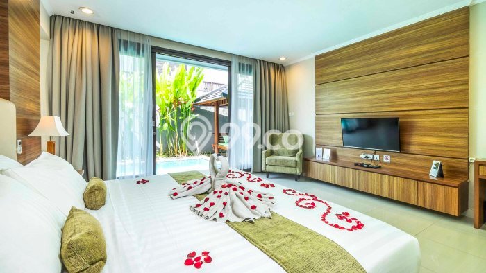 Modern 3 Bedroom Villa In Canggu 5-A Minutes To Bali Social Club Modern 3 Bedroom Villa In Canggu 5-A Minutes To Bali Social Club