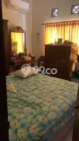 Rumah Modern 5 KT di Jatiwaringin Bekasi Semi Furnished Rumah Modern 5 KT di Jatiwaringin Bekasi Semi Furnished