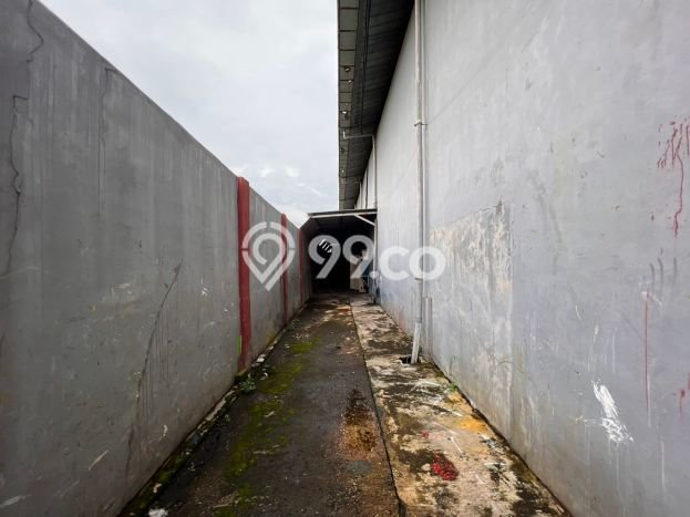 Dijual Pabrik di Sepatan Tangerang LT 2000m2 / LB 1400m2 Dijual Pabrik di Sepatan Tangerang LT 2000m2 / LB 1400m2