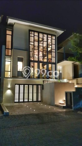 HARGA SPESIAL! Rumah Minimalis di BSD, Tangerang, Luas 220m² Bangunan 285m² Bisa Nego! HARGA SPESIAL! Rumah Minimalis di BSD, Tangerang, Luas 220m² Bangunan 285m² Bisa Nego!