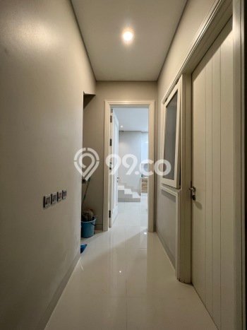 HUNIAN PILIHAN! Rumah area Alam Sutera, LT 350m² Bangunan 500m² HUNIAN PILIHAN! Rumah area Alam Sutera, LT 350m² Bangunan 500m²