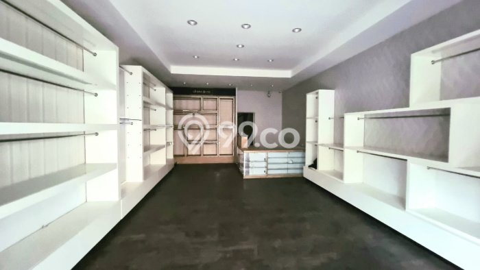 PRIME LOCATION! Ruko di Gading Serpong, Luas 225m², Kawasan Komersial, Posisi Premium PRIME LOCATION! Ruko di Gading Serpong, Luas 225m², Kawasan Komersial, Posisi Premium