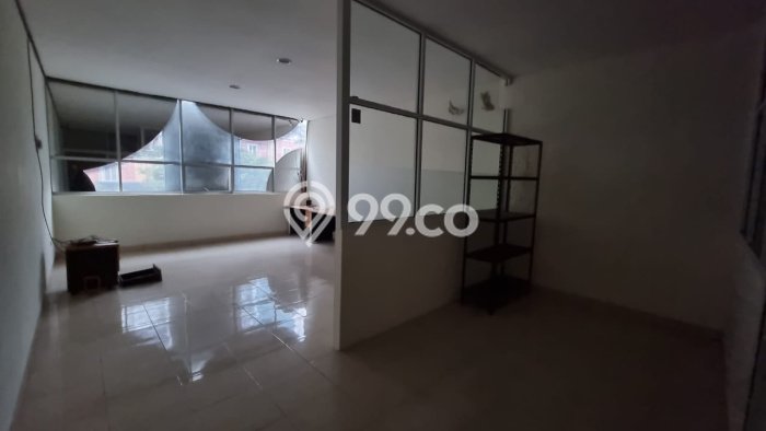 PRIME LOCATION! Ruko di Gading Serpong, Luas 225m², Kawasan Komersial, Posisi Premium PRIME LOCATION! Ruko di Gading Serpong, Luas 225m², Kawasan Komersial, Posisi Premium