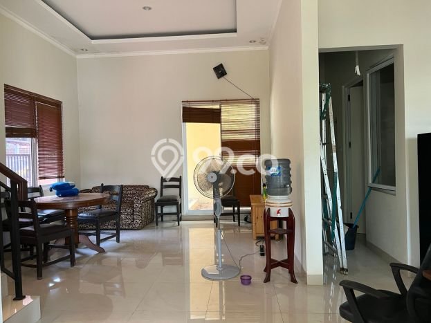 Jual Rumah Mewah Megah Dengan View Cantik di BSD Nusaloka, Tangerang Jual Rumah Mewah Megah Dengan View Cantik di BSD Nusaloka, Tangerang