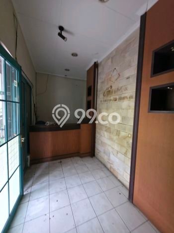 Unit Ruko Dijual di BSD Tangerang Selatan Luas Tanah 50m2, Luas Bangunan 100m2 Unit Ruko Dijual di BSD Tangerang Selatan Luas Tanah 50m2, Luas Bangunan 100m2
