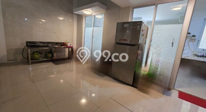 Disewakan! Rumah 3 Kamar Tidur &
3 Kamar Mandi di Gading Serpong, Tangerang Disewakan! Rumah 3 Kamar Tidur &
3 Kamar Mandi di Gading Serpong, Tangerang