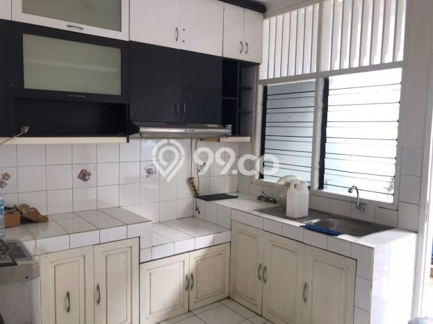 Rumah Mewah LB 175m2 Siap Pakai Desain Elegan di Serpong Villa Melati Mas, Tangerang Selatan Rumah Mewah LB 175m2 Siap Pakai Desain Elegan di Serpong Villa Melati Mas, Tangerang Selatan
