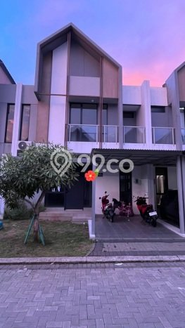 Rumah Cantik Siap Pakai Di BSD Luas 92m2 Aman Rumah Cantik Siap Pakai Di BSD Luas 92m2 Aman
