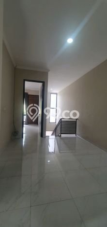 Sewa Rumah Murah di Serpong Villa Melati Mas Tangerang Selatan dengan 3 Kamar Tidur Sewa Rumah Murah di Serpong Villa Melati Mas Tangerang Selatan dengan 3 Kamar Tidur