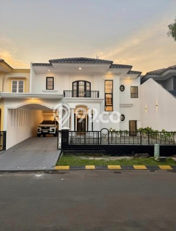 Hunian Mewah Siap Huni LT 240m2 di BSD, Tangerang Selatan Hunian Mewah Siap Huni LT 240m2 di BSD, Tangerang Selatan