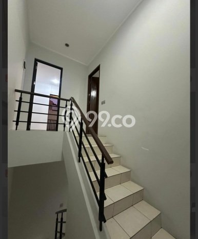 Rumah Kontrakan Tangerang LT 144m2 LB 99m2 Area Gading Serpong Rumah Kontrakan Tangerang LT 144m2 LB 99m2 Area Gading Serpong