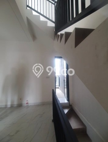 Rumah Elit LB 250m2 Siap Pakai Desain Elegan di Villa Melati Mas, Tangerang Selatan Rumah Elit LB 250m2 Siap Pakai Desain Elegan di Villa Melati Mas, Tangerang Selatan