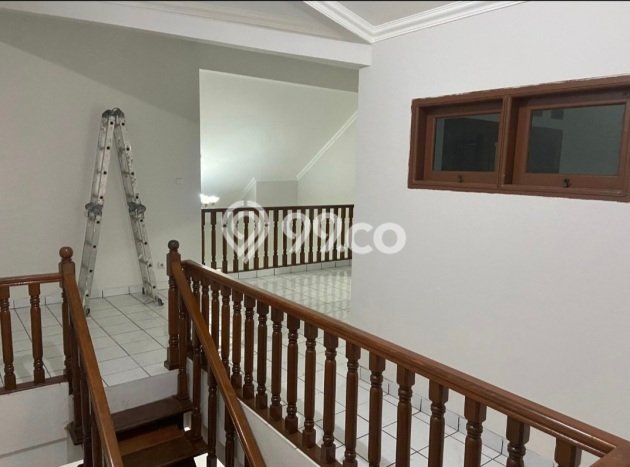 Jarang Ada! Rumah Kontrakan 4 Kamar Nyaman Siap Huni BSD Griya Loka Jarang Ada! Rumah Kontrakan 4 Kamar Nyaman Siap Huni BSD Griya Loka