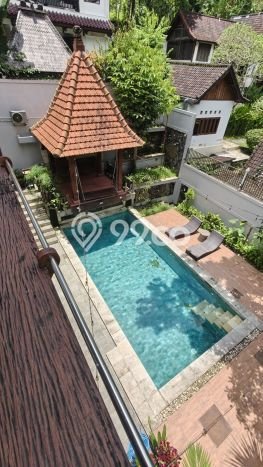 Vila Kawasan , Luas 450m2m², Area Nyaman Vila Kawasan , Luas 450m2m², Area Nyaman
