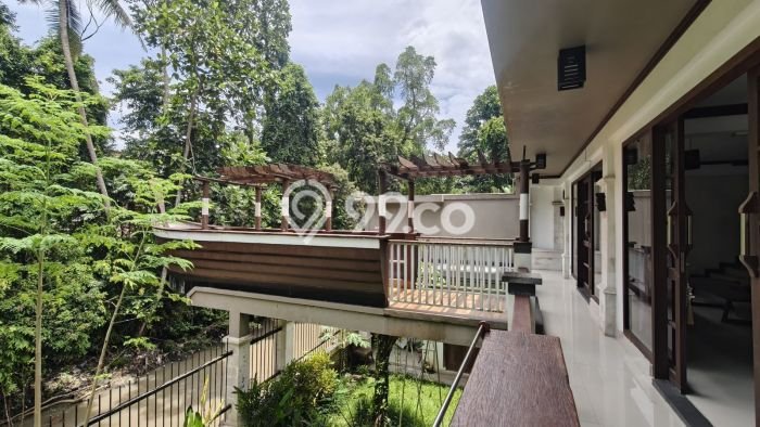 Vila Kawasan , Luas 450m2m², Area Nyaman Vila Kawasan , Luas 450m2m², Area Nyaman