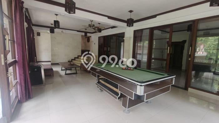 Vila Kawasan , Luas 450m2m², Area Nyaman Vila Kawasan , Luas 450m2m², Area Nyaman