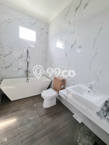 Hunian Mewah Dijual LT 378m2 di Menteng, Jakarta Pusat Hunian Mewah Dijual LT 378m2 di Menteng, Jakarta Pusat