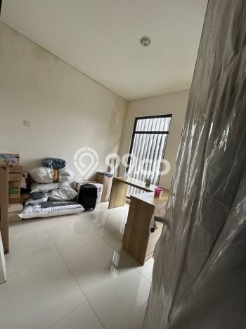 Disewakan Cepat Rumah Kondisi Bagus di Kawasan Cakung, Jakarta Timur Disewakan Cepat Rumah Kondisi Bagus di Kawasan Cakung, Jakarta Timur