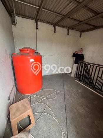 Disewakan Ruko di Kawasan Ramai Bintara Luas 84m2 Disewakan Ruko di Kawasan Ramai Bintara Luas 84m2