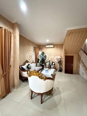 Rumah Elit Modern Tanpa Renovasi di Cibubur Depok Rumah Elit Modern Tanpa Renovasi di Cibubur Depok