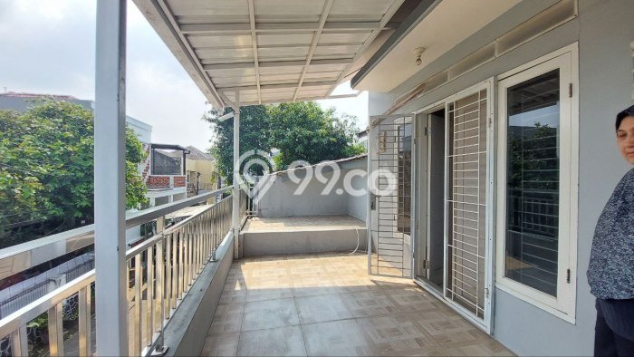 Rumah Minimalis 4 KT di Jatimakmur Bekasi Semi Furnished Rumah Minimalis 4 KT di Jatimakmur Bekasi Semi Furnished