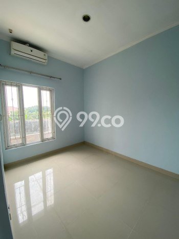 Dijual Hunian Rumah Terawat 4 KT di Pondok Kelapa, Jakarta Timur Dijual Hunian Rumah Terawat 4 KT di Pondok Kelapa, Jakarta Timur