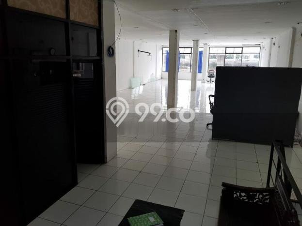 Ruko Dijual di Prime Area Jakarta Timur Luas 1000m2 Ruko Dijual di Prime Area Jakarta Timur Luas 1000m2