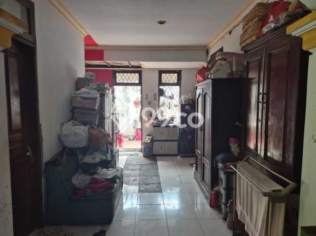 Ready to Use! Premium House LT 400m2 Desain Elegan di Tomang Ready to Use! Premium House LT 400m2 Desain Elegan di Tomang