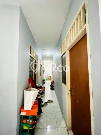 Rumah Luxury Modern Tanpa Renovasi di Rawamangun Jakarta Timur Rumah Luxury Modern Tanpa Renovasi di Rawamangun Jakarta Timur