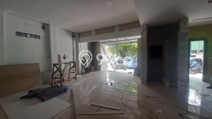 Ruko Disewakan di Area Ramai Medan Satria, Bekasi Ruko Disewakan di Area Ramai Medan Satria, Bekasi