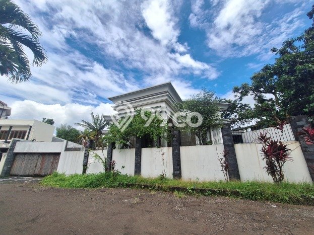 Hunian Mewah Siap Huni LT 2500m2 di Bogor Timur, Bogor Hunian Mewah Siap Huni LT 2500m2 di Bogor Timur, Bogor