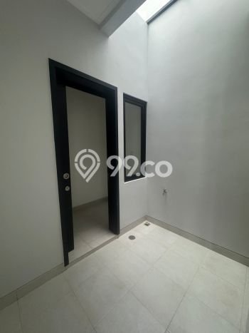 Disewakan! Rumah 3 Kamar Tidur &
3 Kamar Mandi di Pantai Indah Kapuk 2, Jakarta Utara Disewakan! Rumah 3 Kamar Tidur &
3 Kamar Mandi di Pantai Indah Kapuk 2, Jakarta Utara
