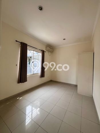 Rumah sewa siap huni 3 KT di Pantai Indah Kapuk, Jakarta Utara Rumah sewa siap huni 3 KT di Pantai Indah Kapuk, Jakarta Utara