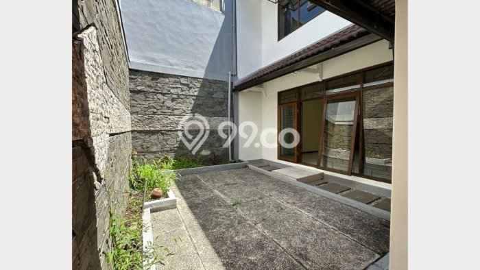 Rumah Luxury Modern Siap Huni di Pasteur Bandung Rumah Luxury Modern Siap Huni di Pasteur Bandung