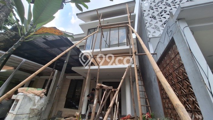 PRIME LOCATION! Rumah area Bintaro, 3 KT, Lingkungan Strategis, LT 105m² Bangunan 120m² PRIME LOCATION! Rumah area Bintaro, 3 KT, Lingkungan Strategis, LT 105m² Bangunan 120m²