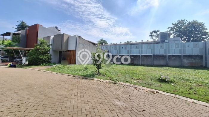 Lahan Dijual Lokasi Strategis di Tangerang Selatan dengan Luas 105m2 Lahan Dijual Lokasi Strategis di Tangerang Selatan dengan Luas 105m2