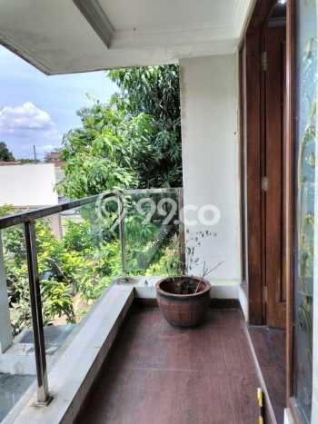 Dijual Rumah Mewah Megah Dengan View Eksklusif di Bintaro, Tangerang Selatan Dijual Rumah Mewah Megah Dengan View Eksklusif di Bintaro, Tangerang Selatan