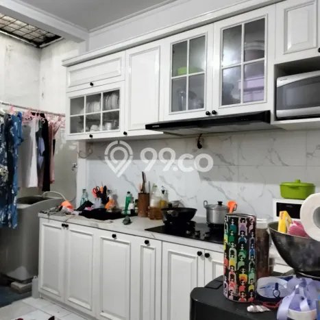 Rumah LT 90m² / LB 110m² View Gunung di Bintaro, Tangerang Selatan Rumah LT 90m² / LB 110m² View Gunung di Bintaro, Tangerang Selatan