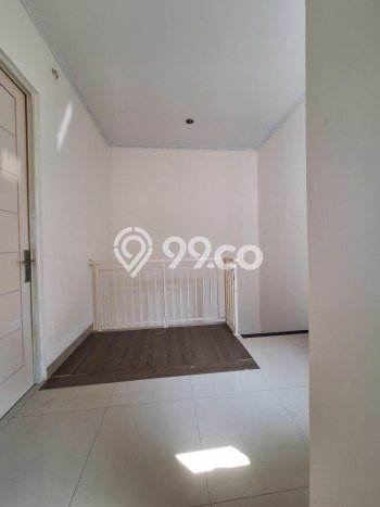 DIJUAL CEPAT! Rumah Ready Stock Lokasi Premium Ciputat, Luas 60m² Bangunan 70m² DIJUAL CEPAT! Rumah Ready Stock Lokasi Premium Ciputat, Luas 60m² Bangunan 70m²