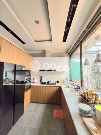 Rumah Luxury Modern Tanpa Renovasi di Sektor 9-Bintaro Tangerang Selatan Rumah Luxury Modern Tanpa Renovasi di Sektor 9-Bintaro Tangerang Selatan