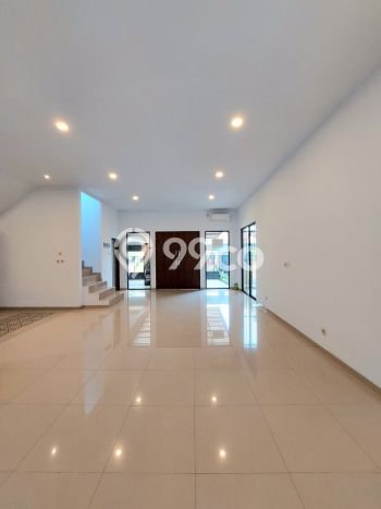 For Sale! Luxury House LT 243m2 Desain Elegan di Bintaro For Sale! Luxury House LT 243m2 Desain Elegan di Bintaro
