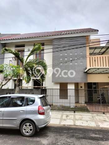 Rumah Luas Tanah 144m2m² di Sektor 9-Bintaro, Tangerang Selatan - Akses Mudah Rumah Luas Tanah 144m2m² di Sektor 9-Bintaro, Tangerang Selatan - Akses Mudah